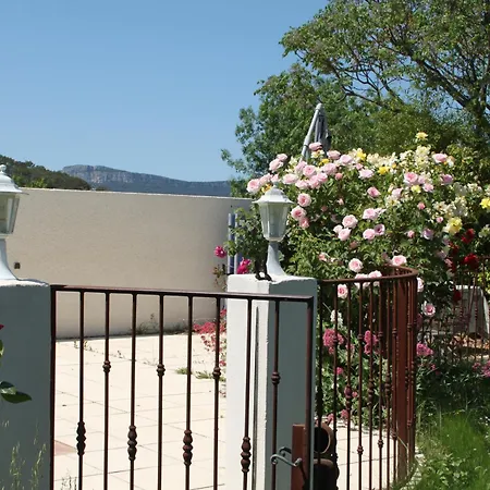 Maison Dans Un Village Au Coeur Des Garrigues * Sainte-Croix-de-Quintillargues